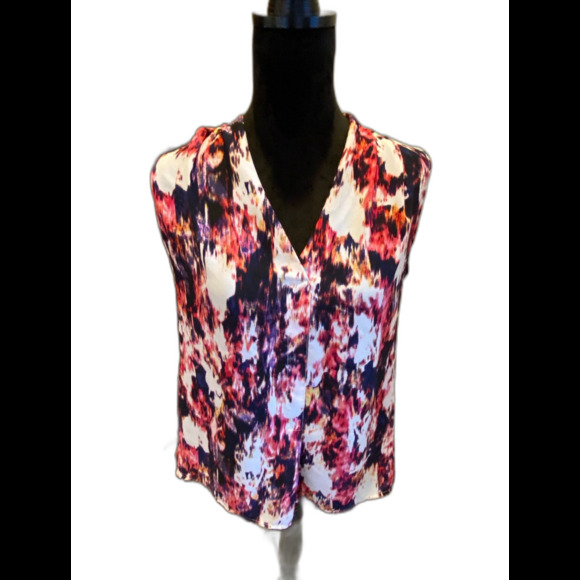 Rose & Olive Blouse  Plus Size ? XL Top Sleeveless High Low V Neck Cool Summer - Picture 2 of 9